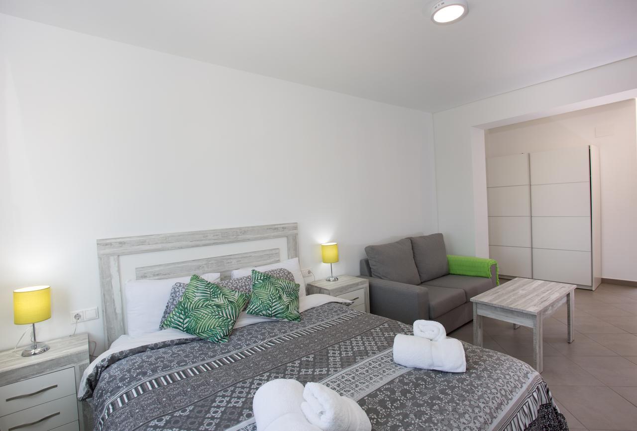 Hotel Baladrar Бениса Екстериор снимка