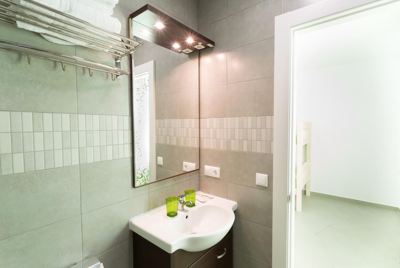 Hotel Baladrar Бениса Екстериор снимка